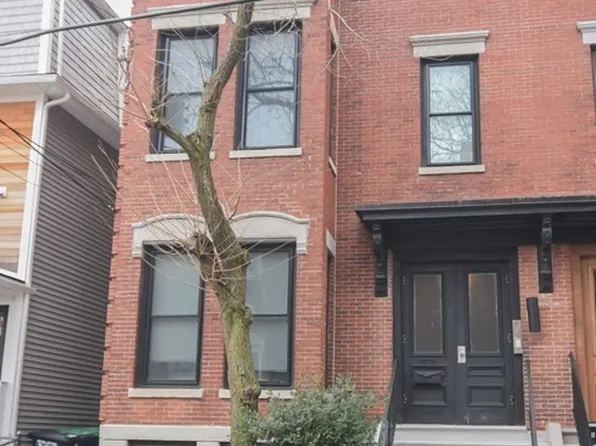 42 Florence St #1, Somerville, MA 02145