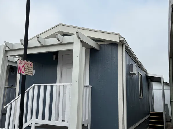 12265 Woodruff Ave, Downey, CA