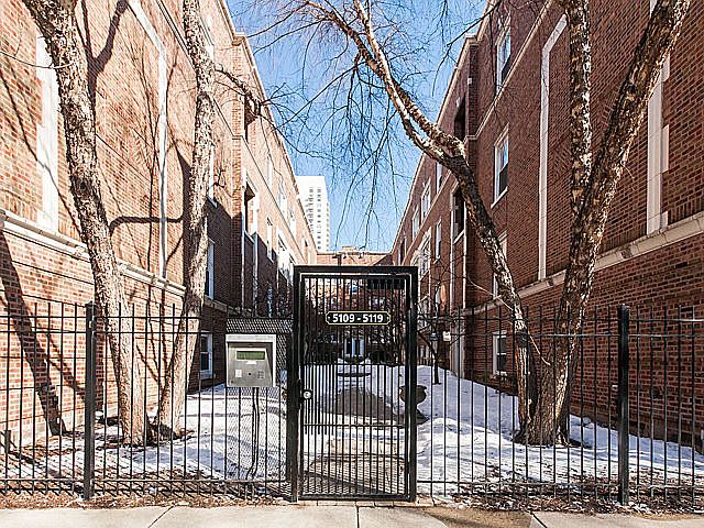 1st image of 5117 N Kenmore Ave APT 1E