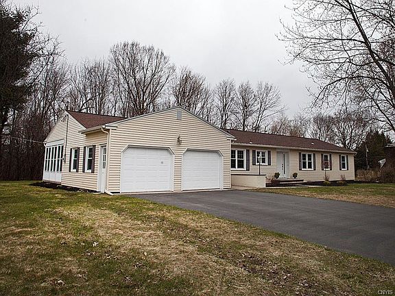 2nd image of 5212 Fairlawn Dr