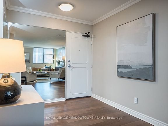4th image of 81 Millside Dr #704