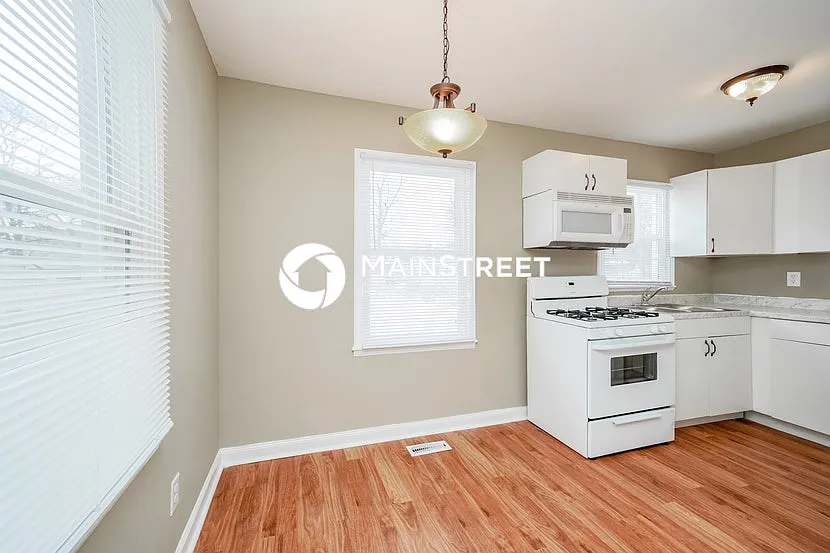 2231 Dartmouth Ave — Photo 3
