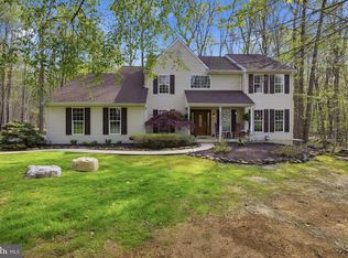 1552 Spring Meadow Ln, Garnet Valley, PA 19060