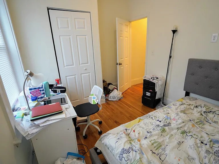 1322 Commonwealth Ave #6 — Photo 14