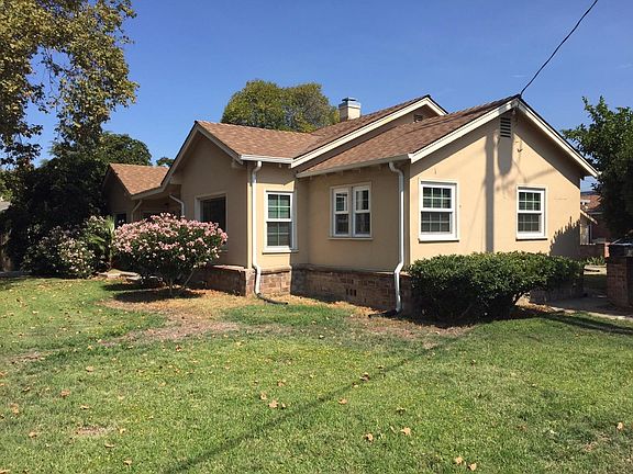 3rd image of 1698 Lincoln Ave