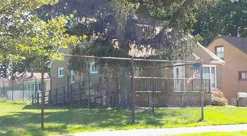 2nd image of 26380 Elinore Ave