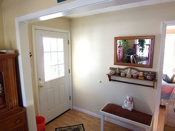 2nd image of 1532 N Lake Shore Dr
