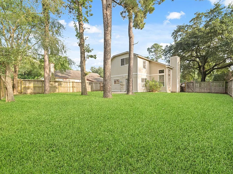 1934 Pincher Creek Dr — Photo 11