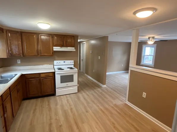 12 Lyman St, Berwick, ME
