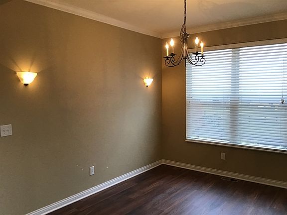 2nd image of 2109 Prairie Clover Dr