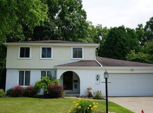 713 Gloucester Dr, Huron, OH 44839