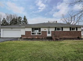 8430 Valley View Rd, Macedonia, OH 44056