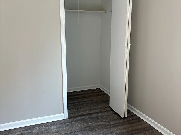 128 S Cedar Ln #2 — Photo 32