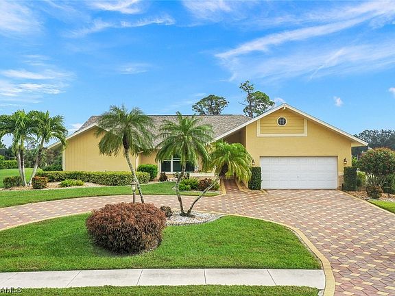 3rd image of 16932 Timberlakes Dr