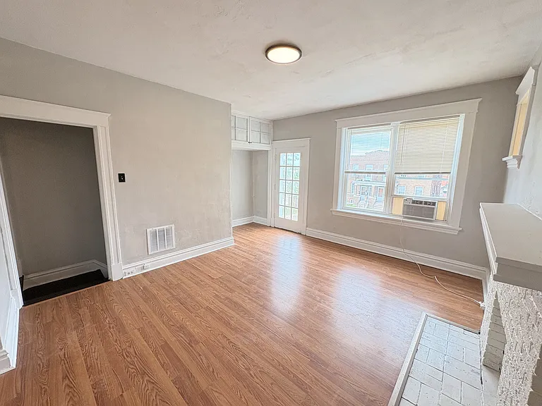 3512 Alberta St #2E — Photo 4