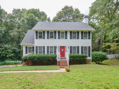 5057 W Chapel Hill Rd, Douglasville, GA, 30135