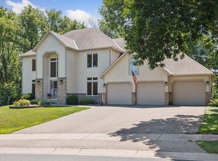 8943 Sylvan Rdg, Eden Prairie, MN 55347