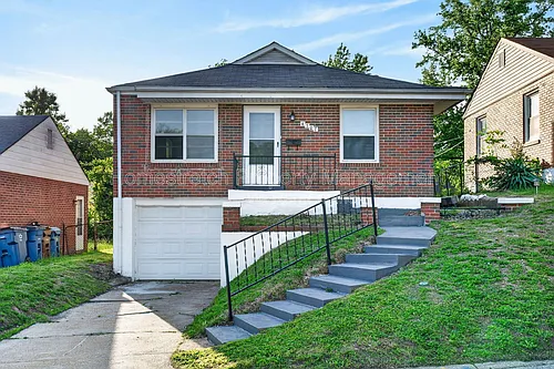 4707 Roxie St Photo 1