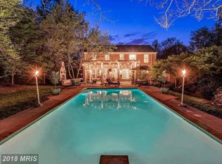 787 Keithley Dr, Great Falls, VA 22066