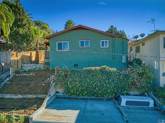 3rd image of 6140 Mesa Ave