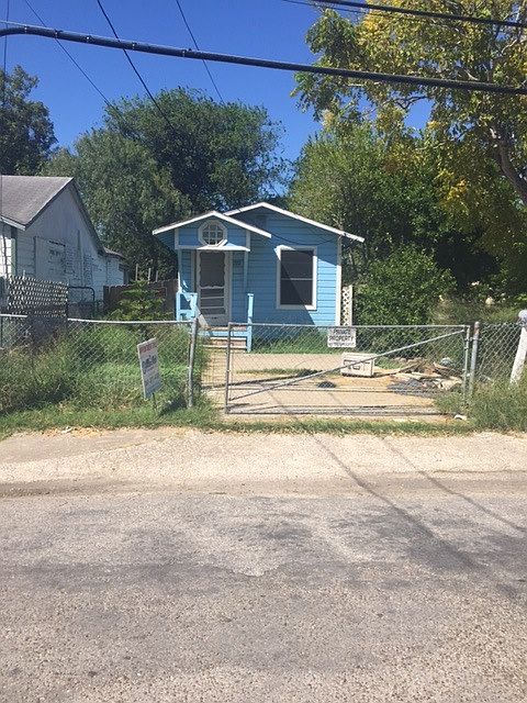 1st image of 809 25th St