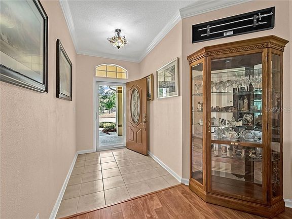 3rd image of 106 Stonington Way