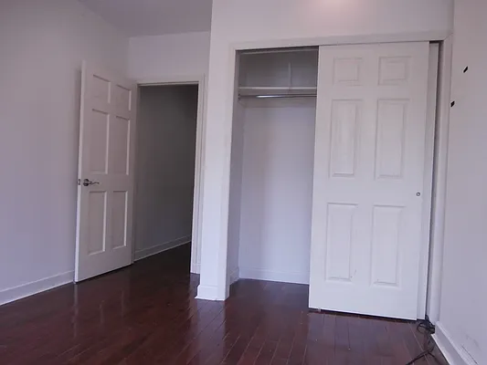 Rented by MNS | media 10