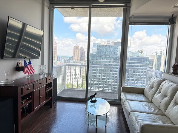 855 W Peachtree St NE #2904, Atlanta, GA 30308