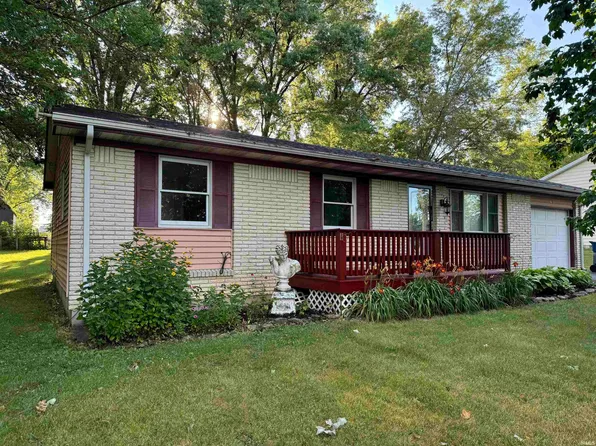 120 Holly Ln, Geneva, IN 46740