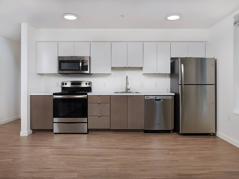 Douglas Grove | Kitchen