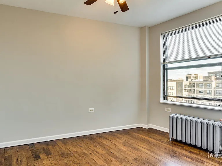 7301 N. Sheridan — Photo 22
