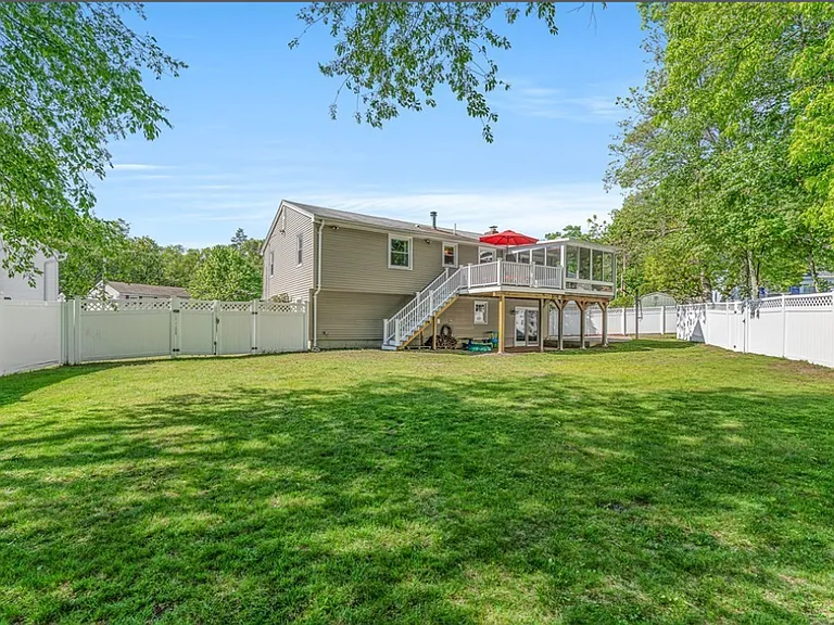 12 Jeremiah Cir — Photo 29