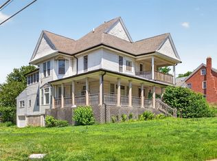 3400 Ravina Dr, Des Moines, IA 50313