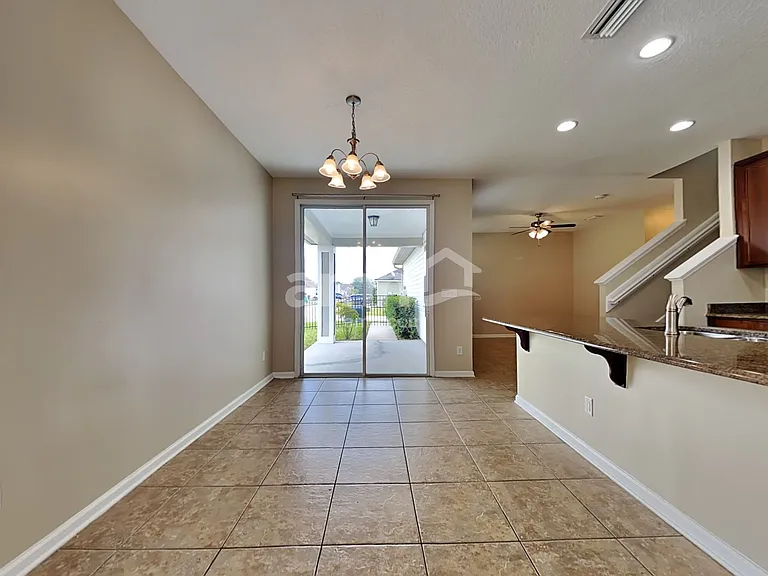 304 Blossom Way — Photo 8