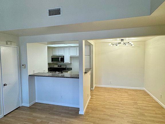 5th image of 9714 Sepulveda Blvd Unit 204