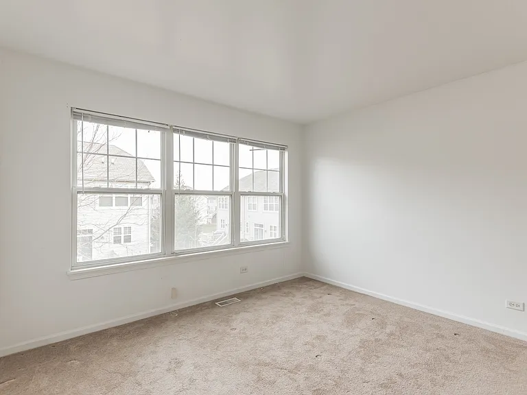 3379 Bradbury Cir — Photo 16