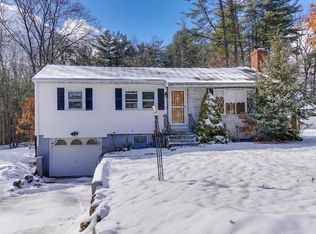 11 Cynthia Rd, Billerica, MA 01821