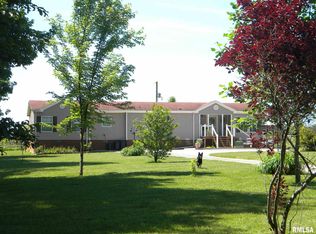 4462 Pipper Rd, Mulkeytown, IL 62865