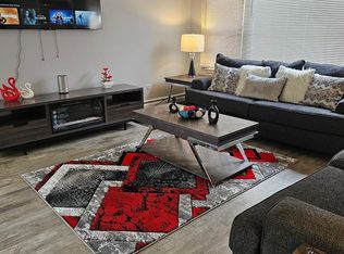 4043 W 63rd St #5, Chicago, IL 60629