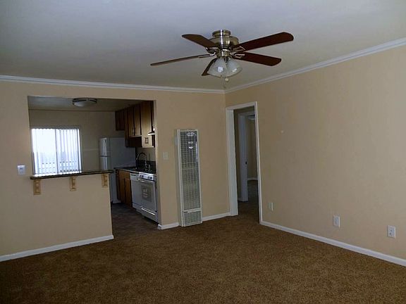 2nd image of 4542-4548.5 Kansas St