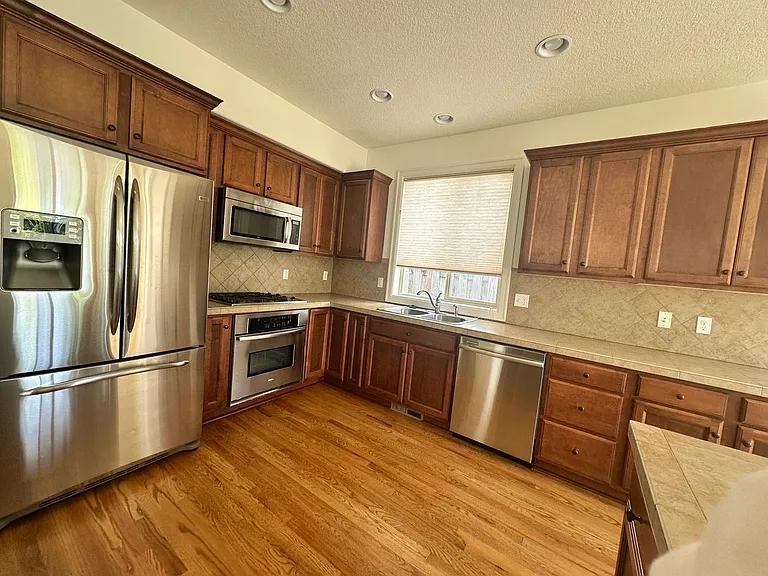 728 SE Bayshore Cir — Photo 7