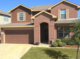 2644 Gardendale Dr, Fort Worth, TX 76120