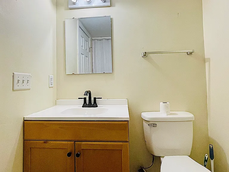 120 Calm Cove Cir — Photo 15