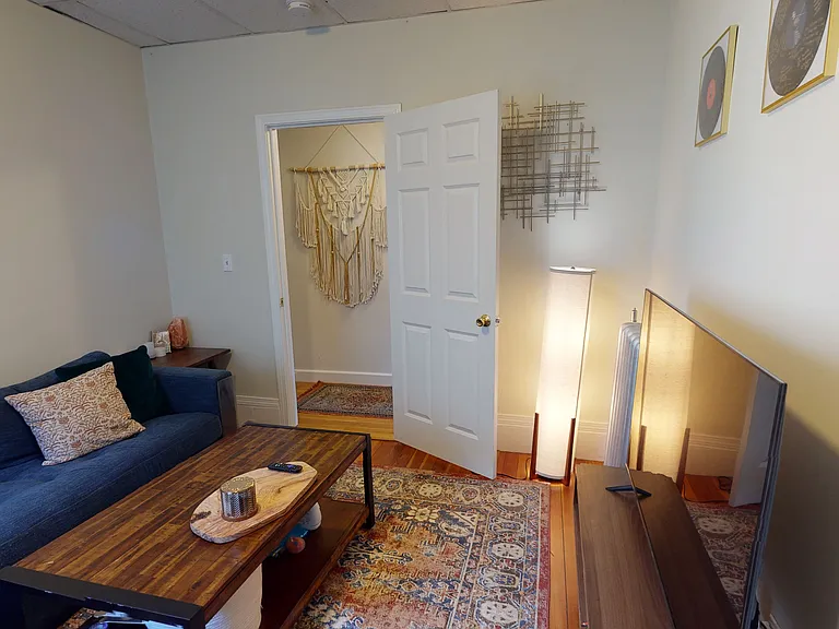 104 Thurston St #5 — Photo 11