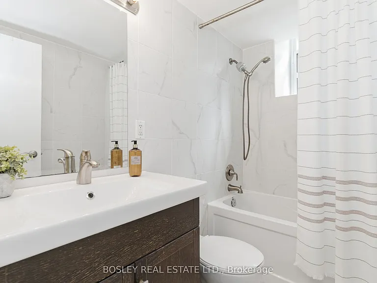 335 Lonsdale Rd #210 — Photo 22