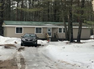 14080 Helmond Dr, Cheboygan, MI 49721