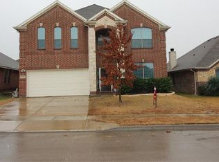 3964 Hollow Lake Rd, Roanoke, TX 76262