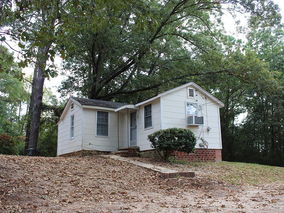 1120 28th Avenue Phenix City, AL . settled back in the woods