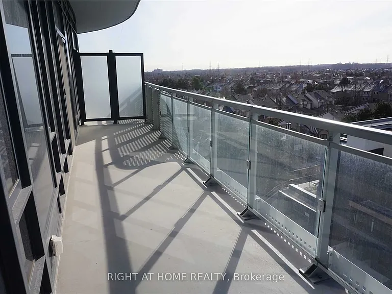 2520 Eglinton Ave W #510 — Photo 9