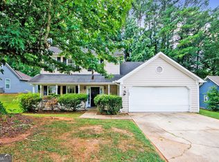 962 Forest Path, Stone Mountain, GA 30088